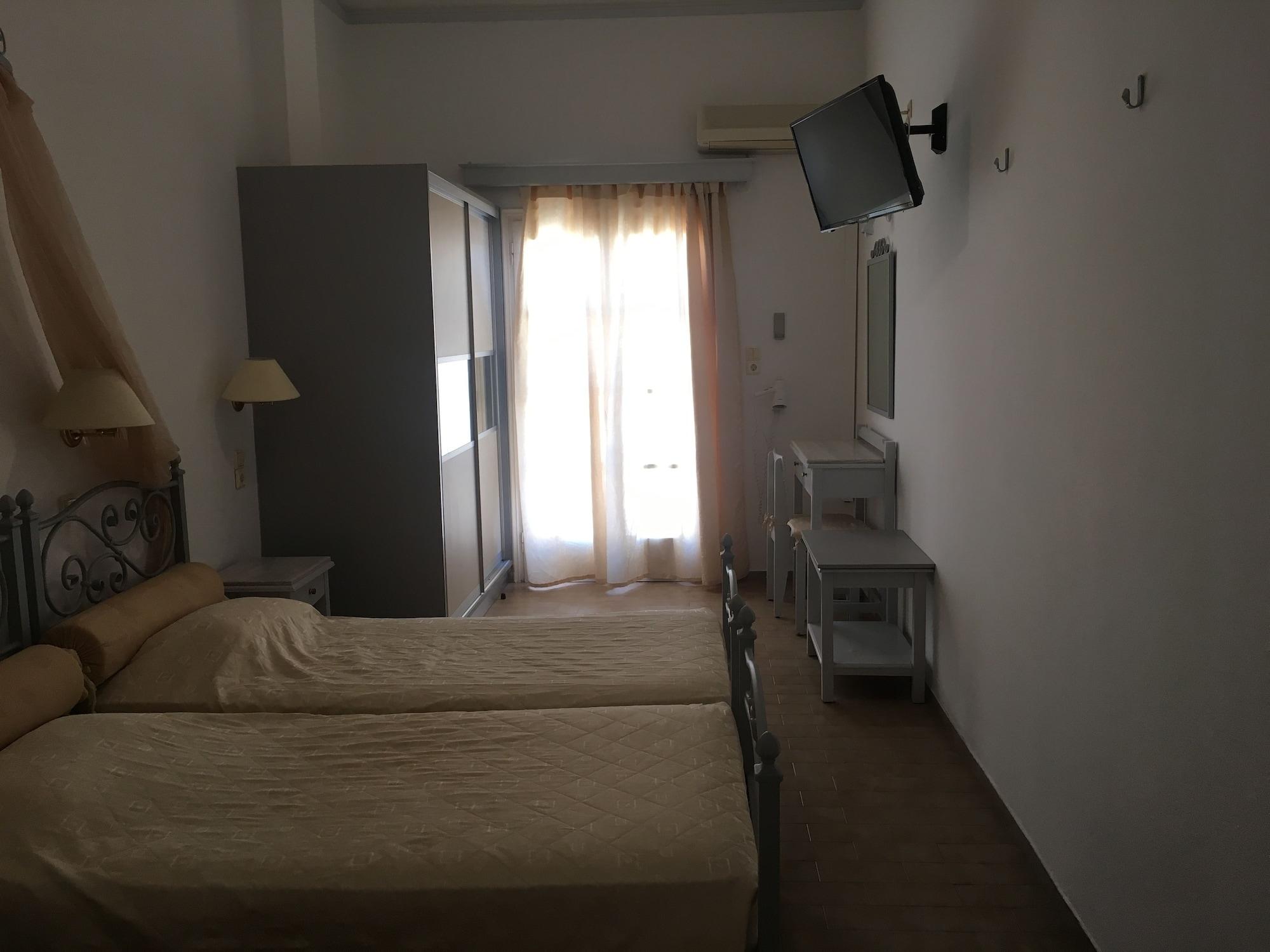 Hotel Avra Kamári Eksteriør bilde